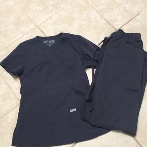 SOLD!!Grey's Anatomy Scrub Set( SOLD)